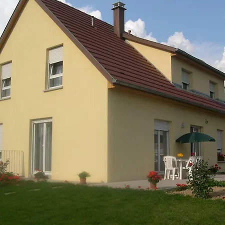 Bed & Breakfast Les Jardins De La Croix Blanche Colmar